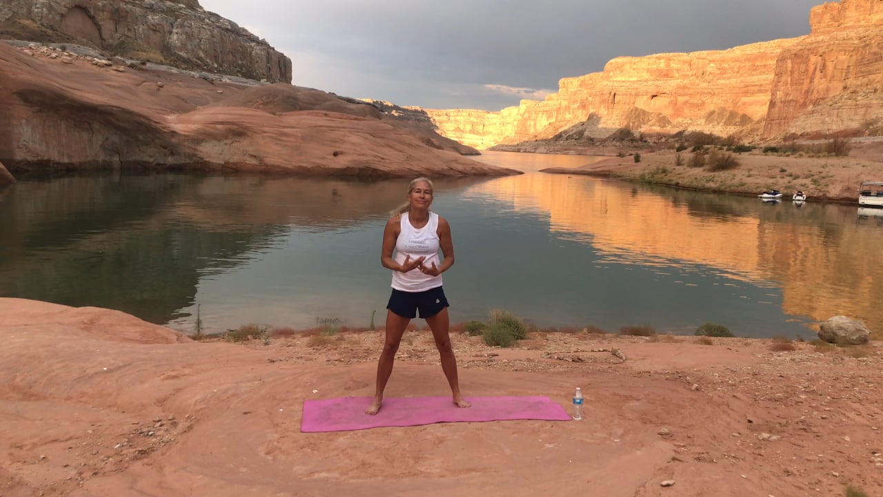 Lake Powell:  Stretch and Strengthen