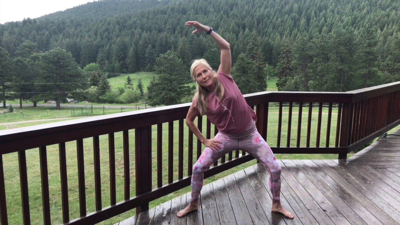 Daily Stretch - "What A Beautiful Name"