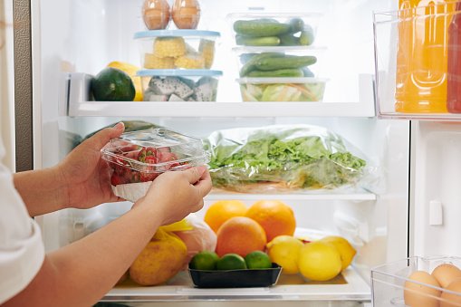 How To Avoid Falling Back Into Unhealthy Eating Habits