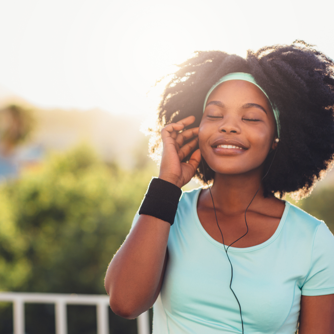 31 Uplifting Worship Songs