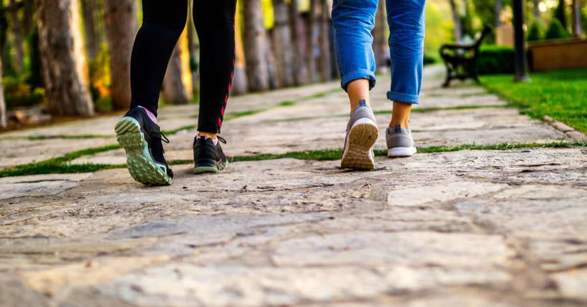 5 Reasons Why Walking is Awesome for Women