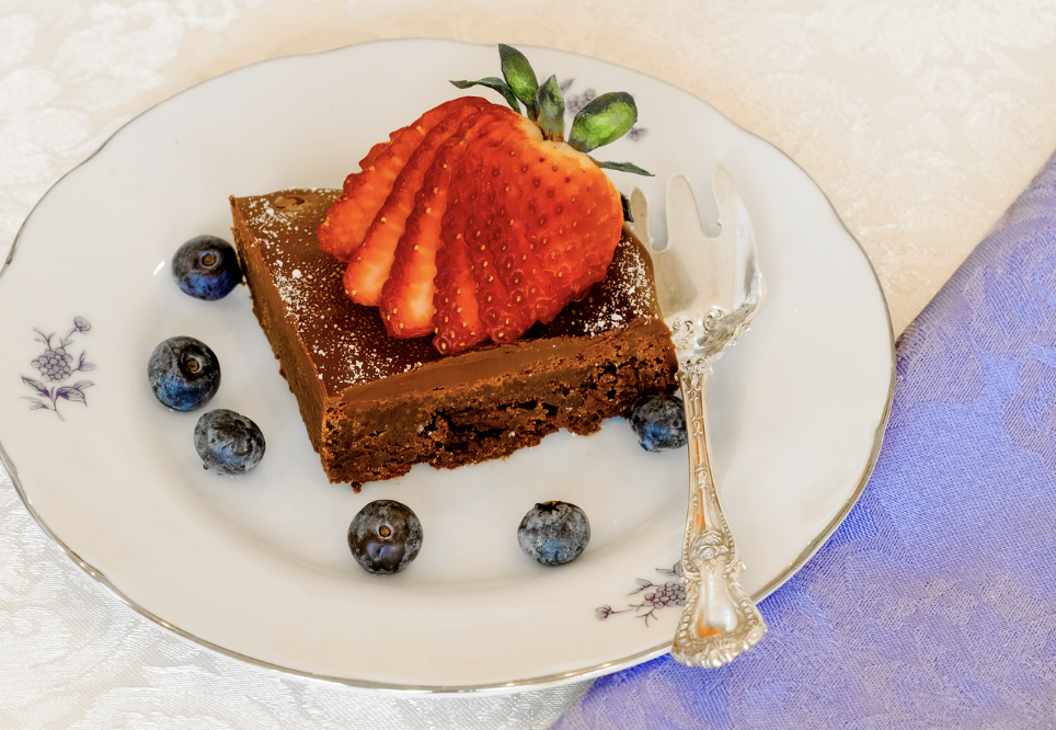 Flourless Dark Chocolate Cake With Fresh Fruit Topping