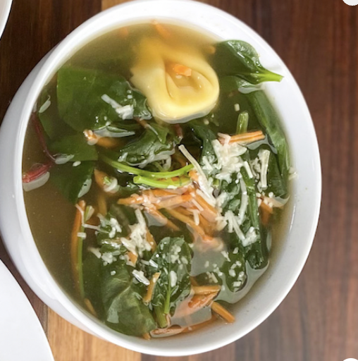 Super Quick - 1 Pot Spinach Tortellini Soup