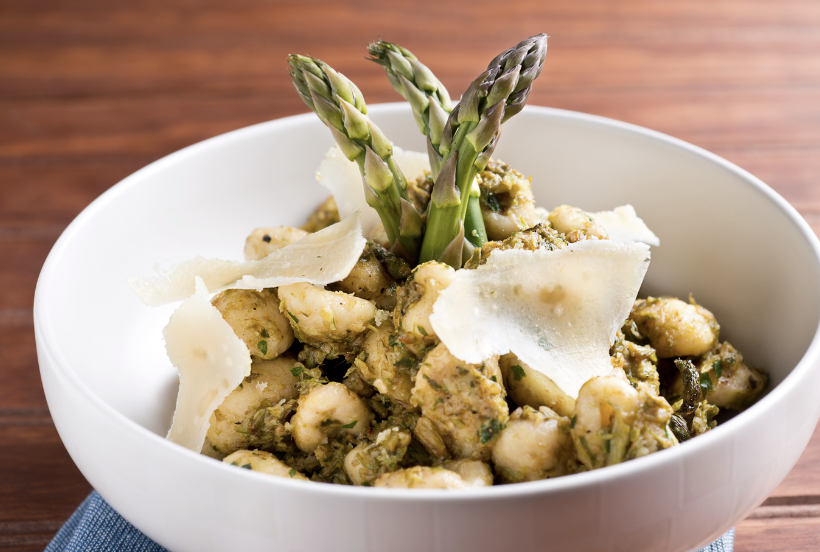 Lemon Garlic Shrimp, Asparagus, and Gnocchi 