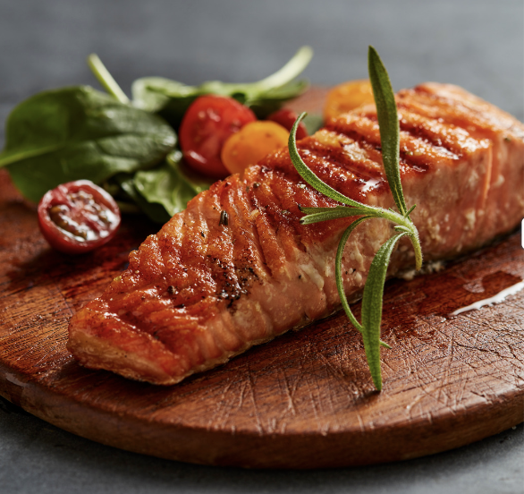 Salmon & Spinach Salad