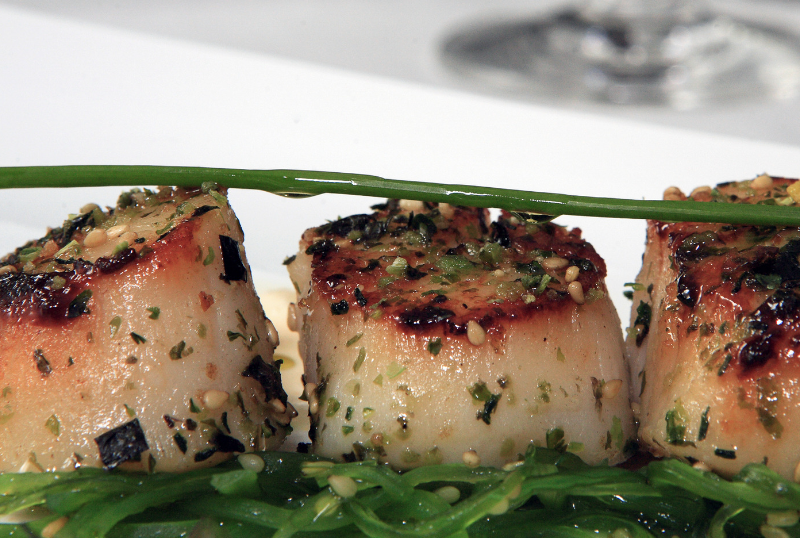 Asian Scallops with Snow Peas and Eggplant