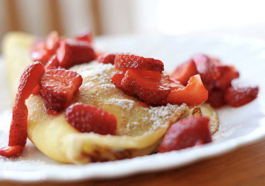 Banana Chai Crepes with Strawberry Sauce