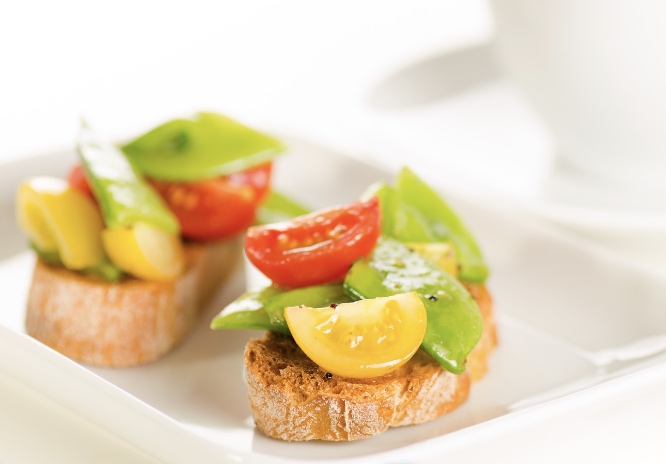 Cottage Cheese & Veggie Toast