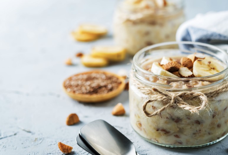 Almond Butter Smoothie Bowl