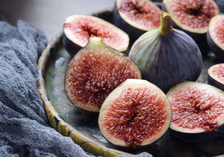 Fresh Figs with Balsamic