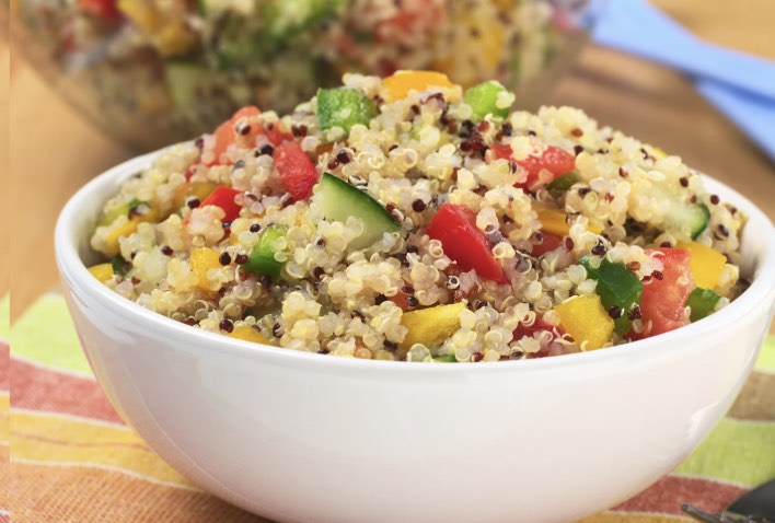 Mediterranean Quinoa Bowl