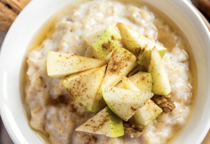Cinnamon Chia Oatmeal with Apples & Walnuts