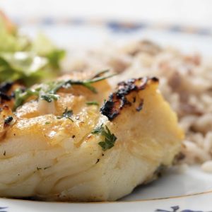 Baked Cod with Garlic & Ginger, Served with Sautéed Spinach & Brown Rice